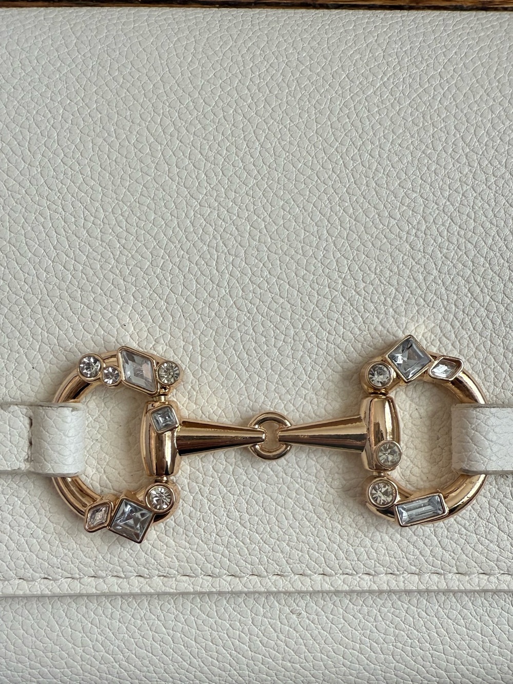 Anne Klein White Pebble Faux Leather Crystal Gold Crossbody Clutch Bag Like New - Picture 3 of 8